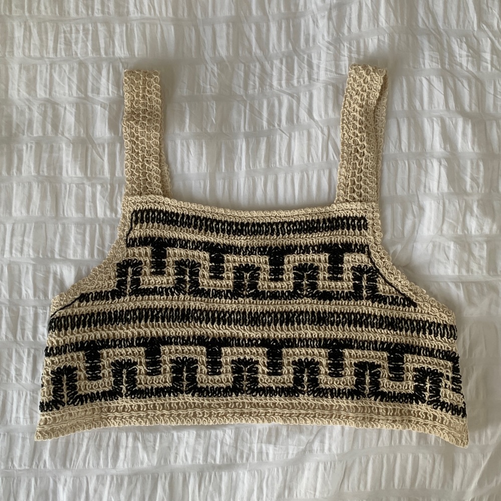Aztec pattern crochet crop top